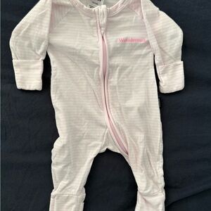 Bonds Light Pink Striped Wondersuit Zip-Front - Newborn/ Size 0000